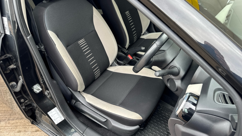 Nissan Micra 1.0 IG-T 100 Tekna 5dr Petrol Hatchback